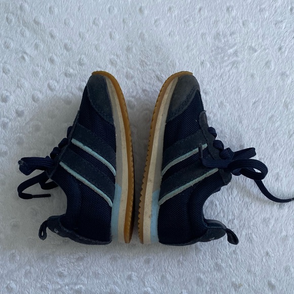 Baby Gap Shoes (size 6) - Picture 4 of 7